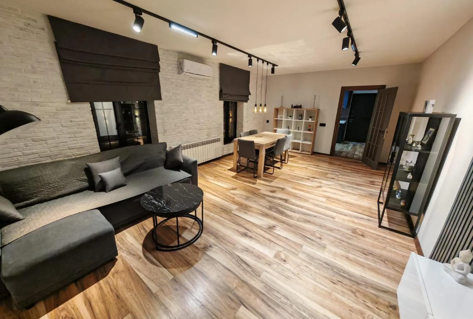 Sunnyside Bilgah Villa 2 バクー